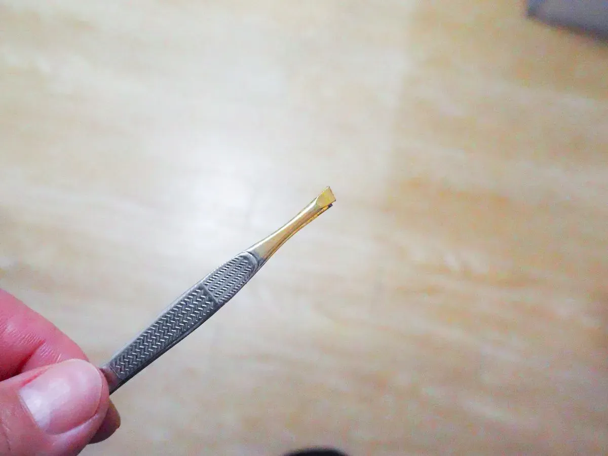 ピンセット