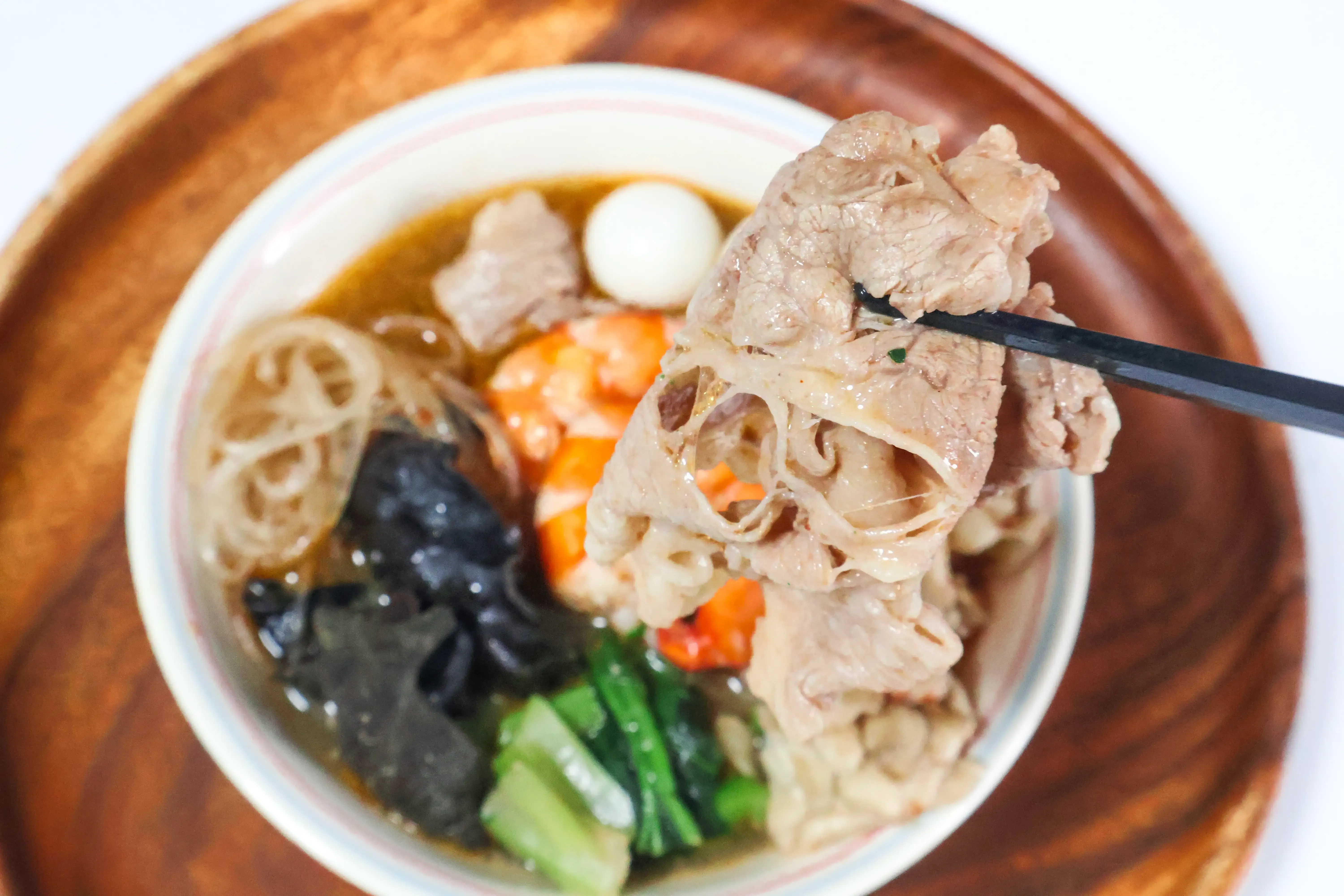 牛肉は贅沢な味わい