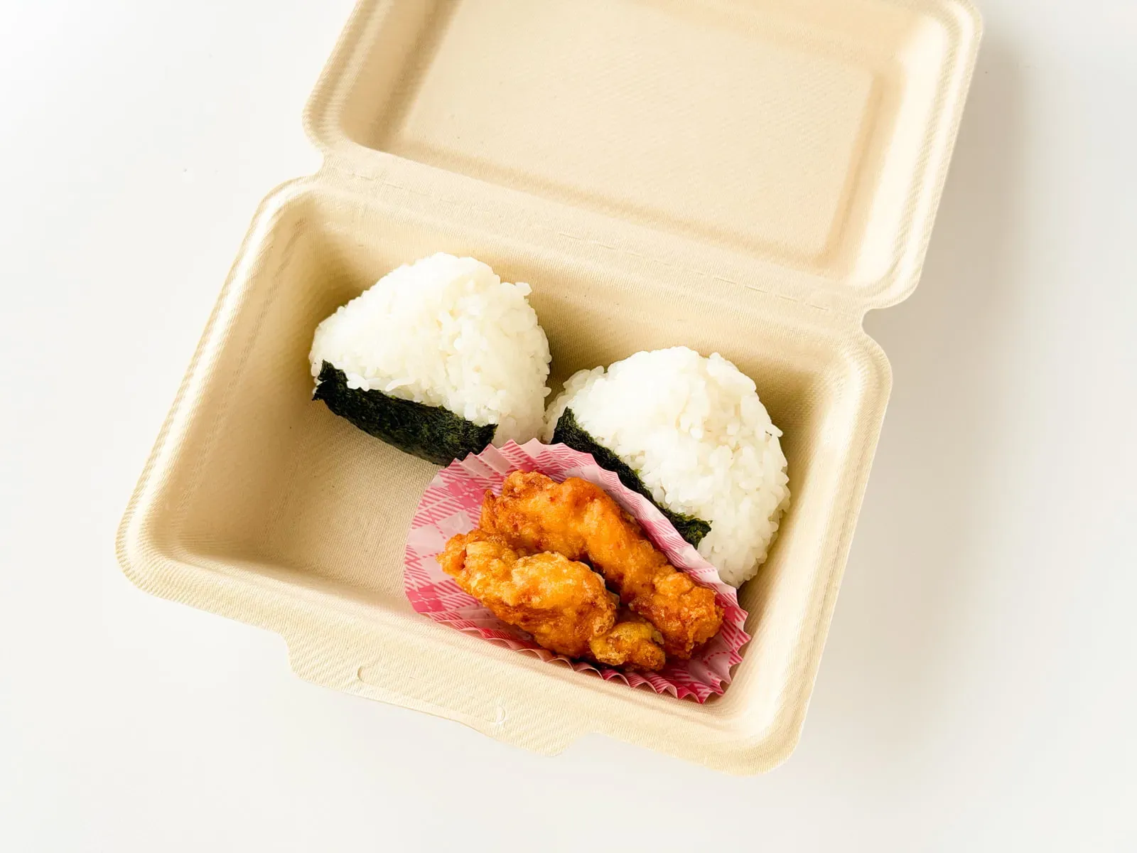 おにぎり&とり天_お弁当箱