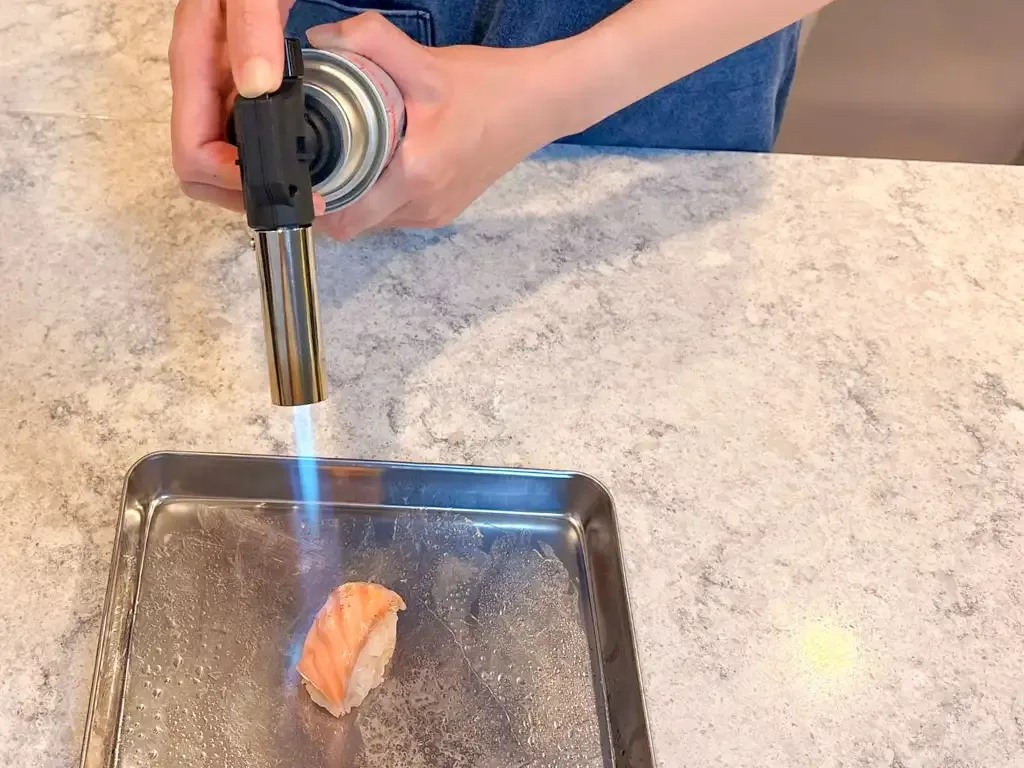 ガスバーナーで炙ってみる