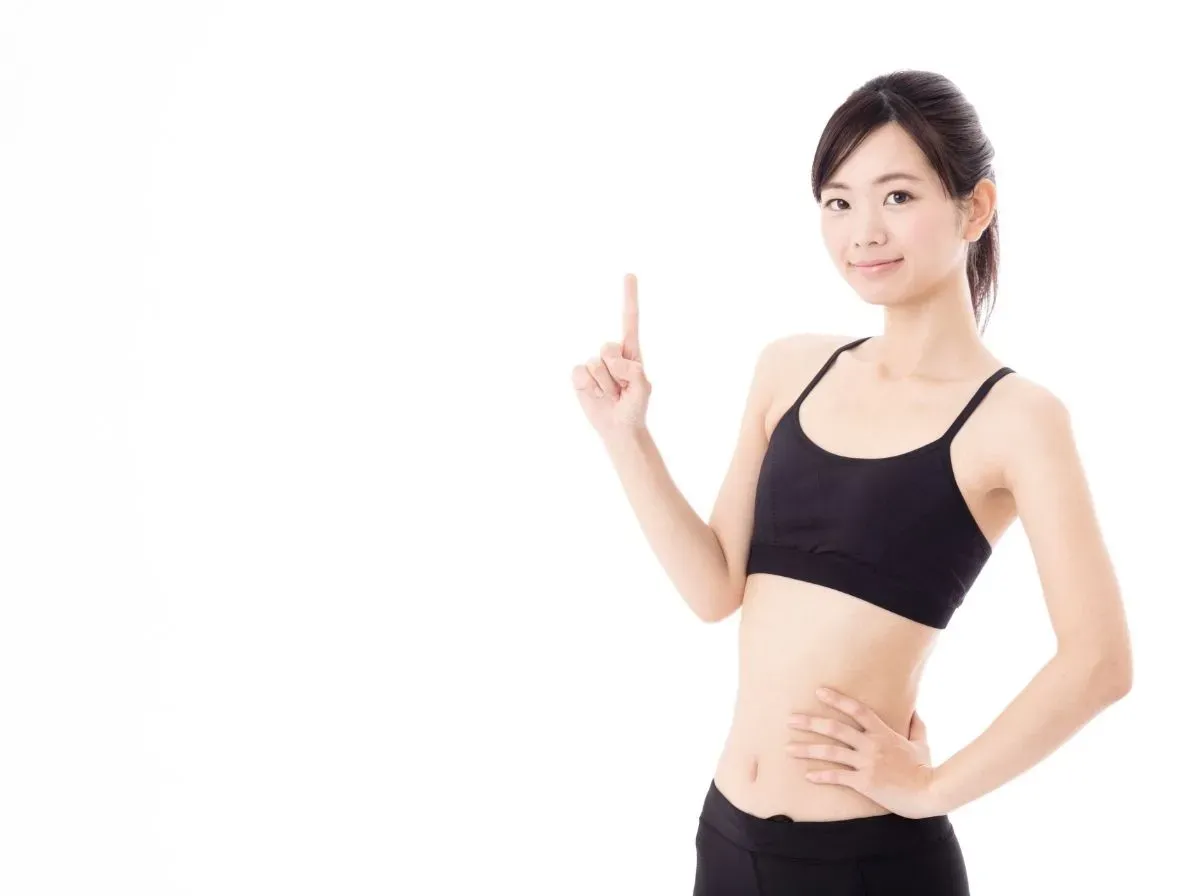 トレーニングをしている女性