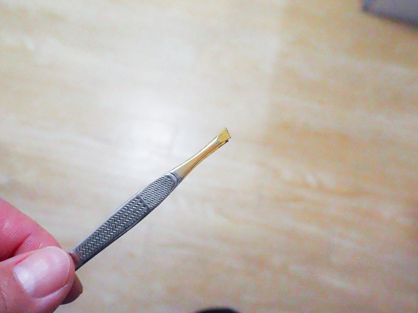 ピンセット